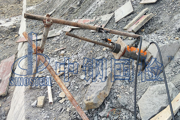 邊坡錨桿拉拔試驗(yàn)